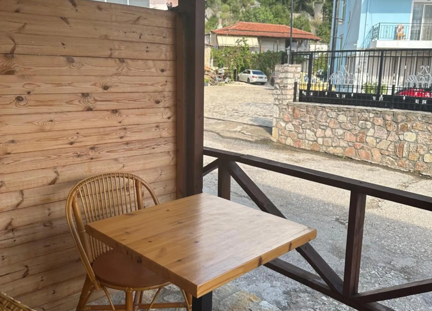 Jona Rooms Himare Apartment