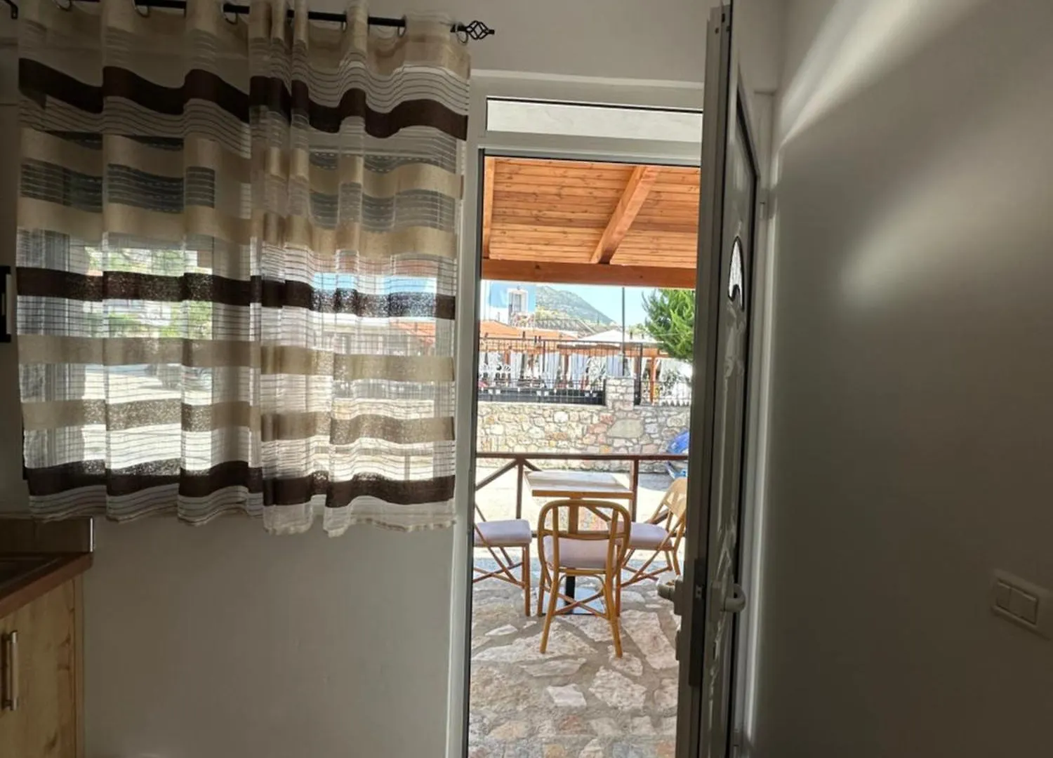 Apartment Jona Rooms Himare Albania