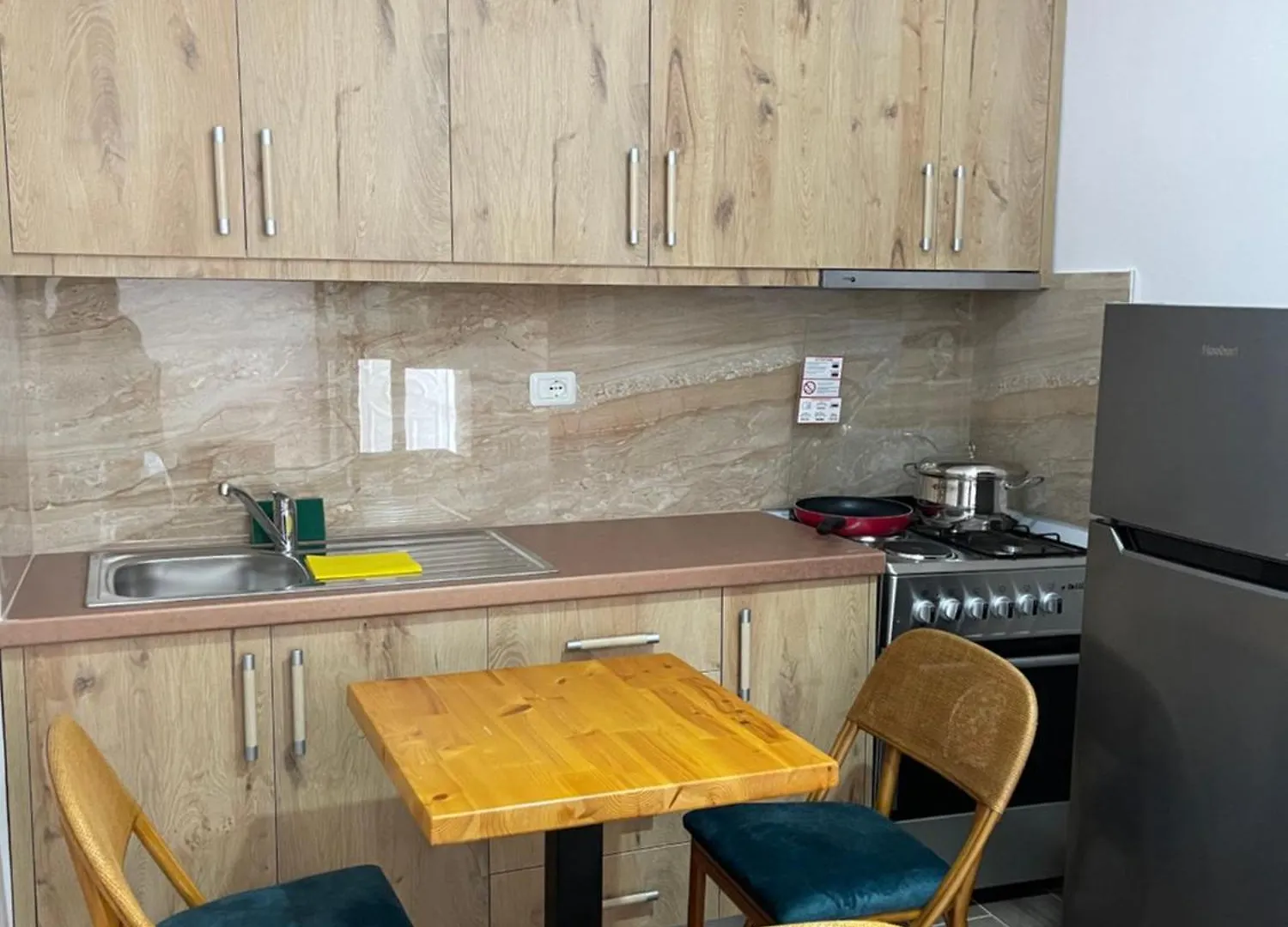 Jona Rooms Himare Apartment